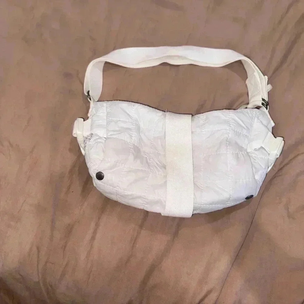 NAPAPURI puffer hand bag in white